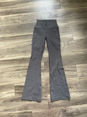 Aritzia Golden Logo Black Active Pants